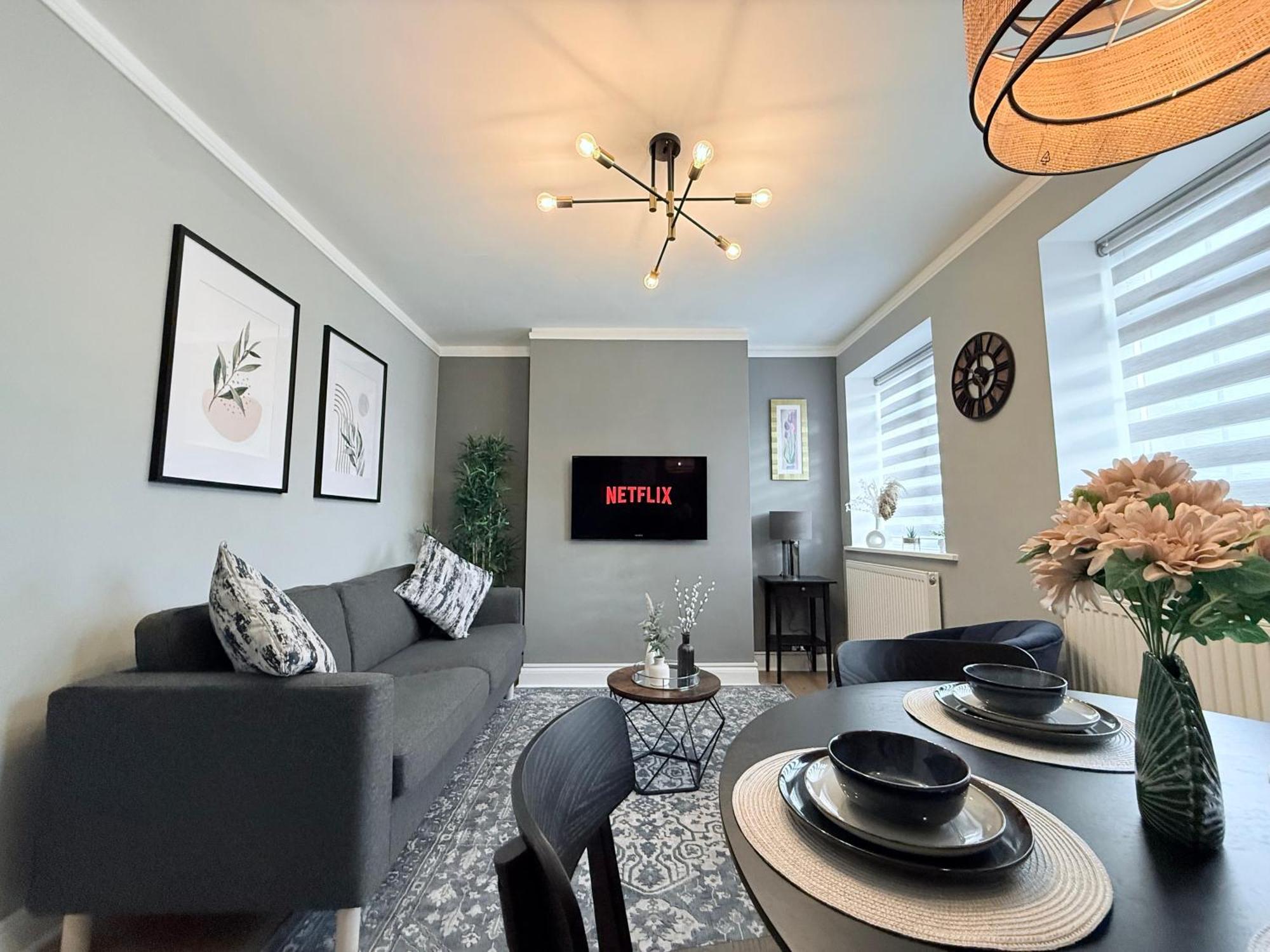 Staylondon - Sleeps 6 With Free Parking - Tourist, Concerts & Matches 외부 사진